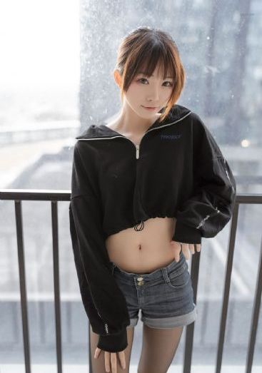 寂寞的女老板3中文字幕