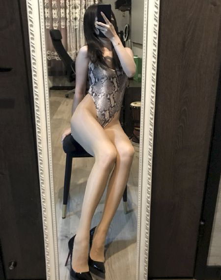 催眠娇妻借朋友高h繁交h