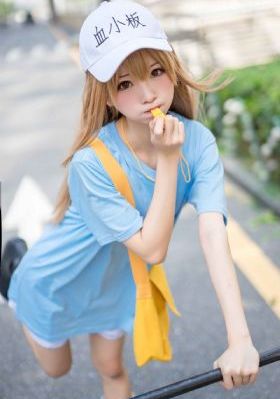 年轻的姨妈