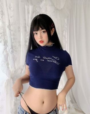《美丽教师》在线观看