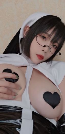 25岁女高中