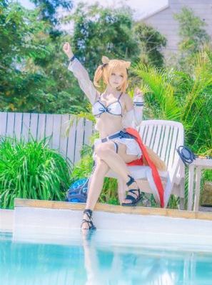 窥探者