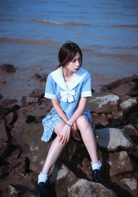 邻居的丑闻